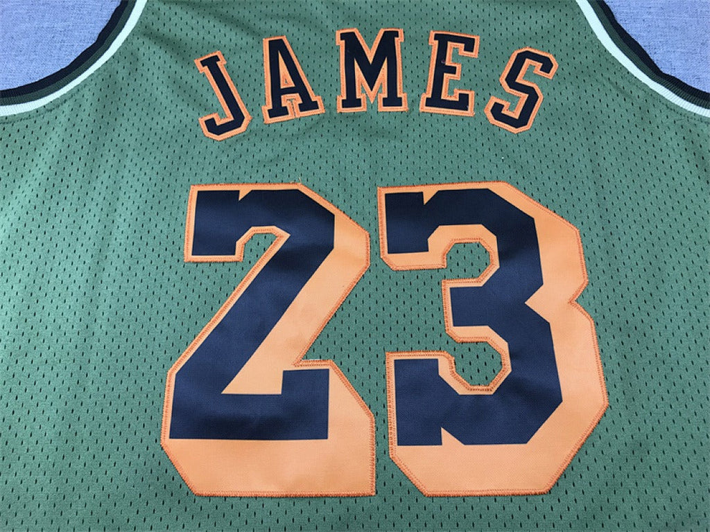 LeBron James #23 Los Angeles Lakers NBA Retro Embroidered Jersey – Sizes S-XXXL