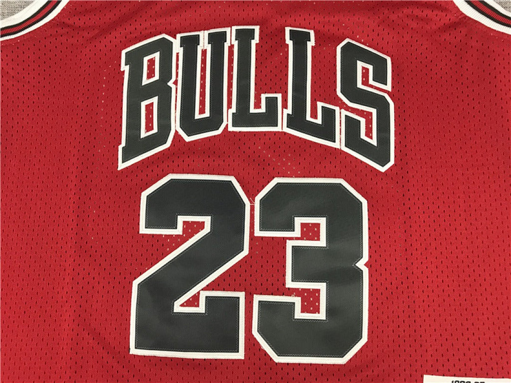 Chicago Bulls Michael Jordan #23 1996-97 NBA Championship Retro Embroidered Jersey – Sizes S-XXXL